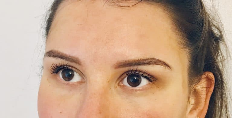 semi permanent eyebrows